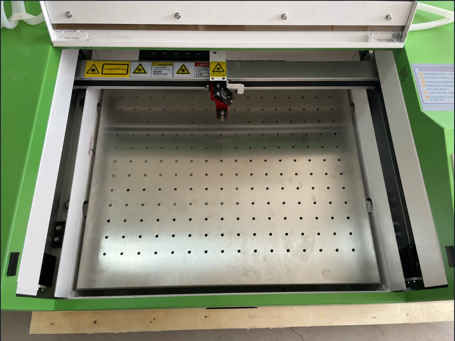 Interior working area of the DF60D CO2 laser machine